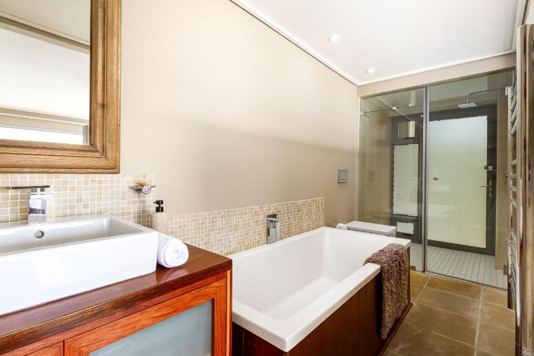 Villa Misty Cliffs Scarborough Zewnętrze zdjęcie